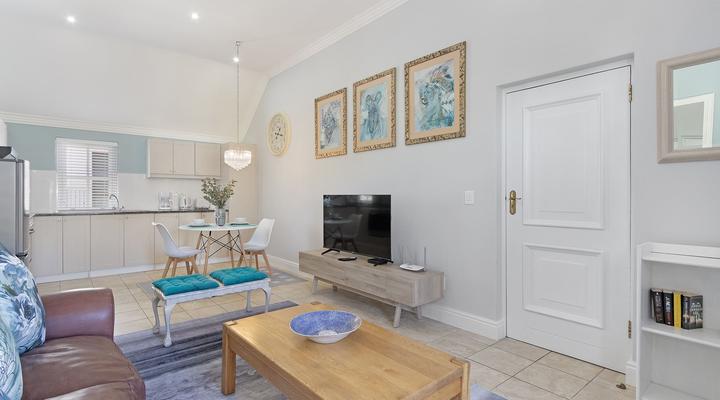 Winelands Golf Lodges 40 by HostAgents