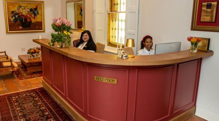 Le Ballon Rouge Guest House