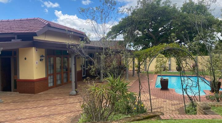 Madlula's Guesthouse