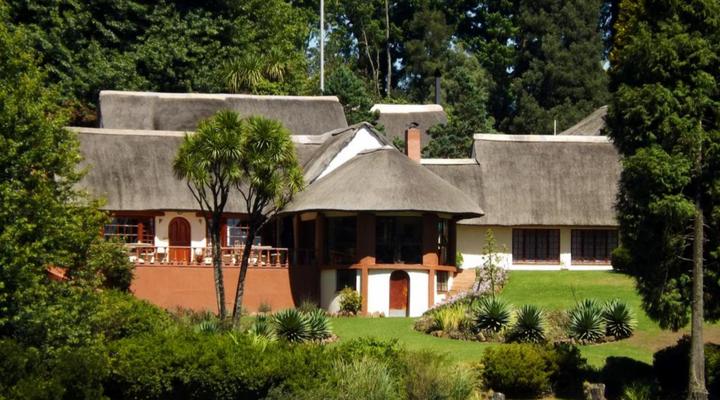 Thatchings Guest House and Conference Venue