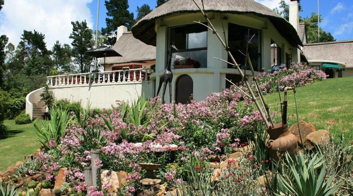 Thatchings Guest House and Conference Venue