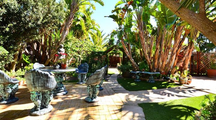 Secret Garden Guesthouse