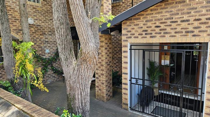 Hillton Manor Guest House