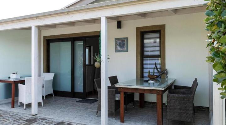 Atlantic Square Guesthouse