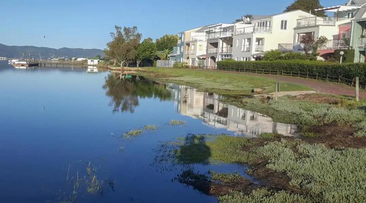 5 Tides End and 5 on Tides End