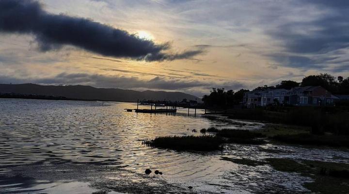 5 Tides End and 5 on Tides End