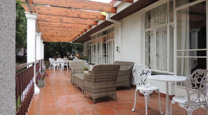 Gentle Breeze Retreat