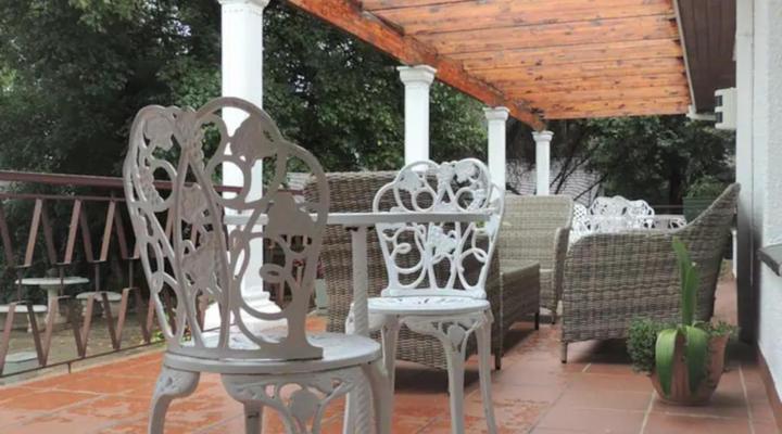 Gentle Breeze Retreat