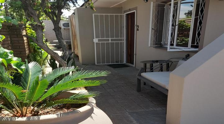 Alucarni Guest House