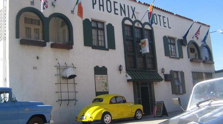 Phoenix Hotel