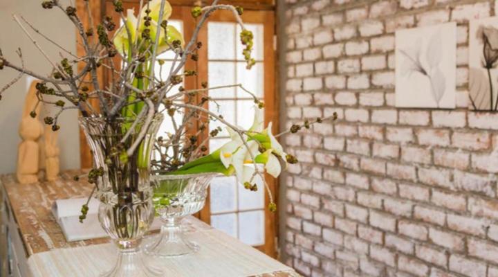 Three Birds Country House