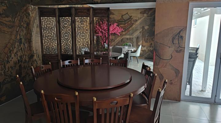 Two Lions Guesthouse