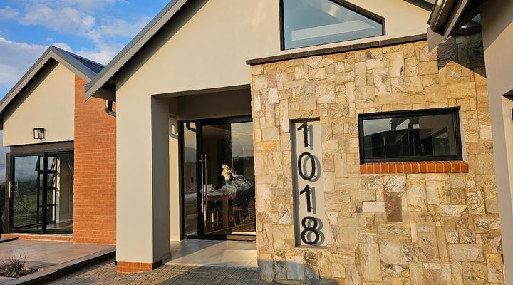 Out of Bounds - Highland Gate 1018