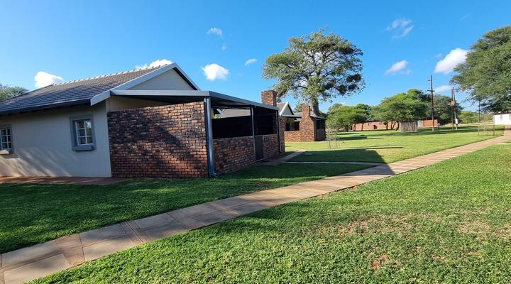 Mukumbura Lodge Swartwater