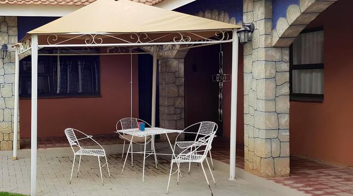 Villa Mexicana Guesthouse