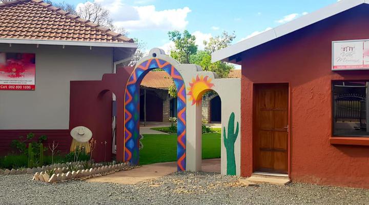 Villa Mexicana Guesthouse