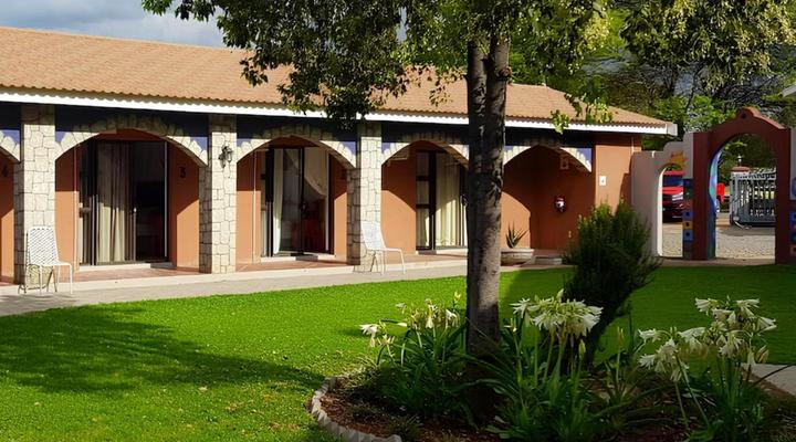 Villa Mexicana Guesthouse