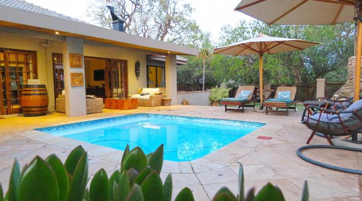 Wild Dog Guest Lodge