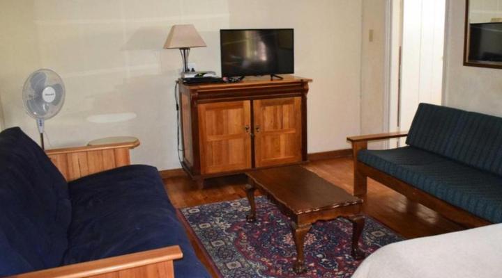 Paul Kruger 63 Selfcatering cottage