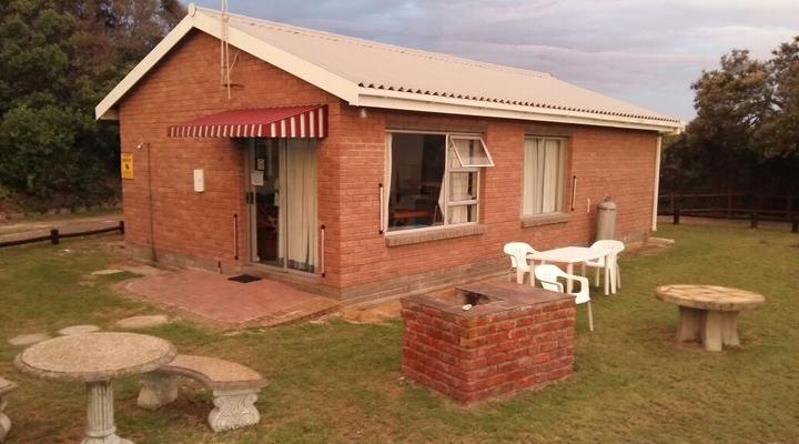 Sunshine Beach Cottage