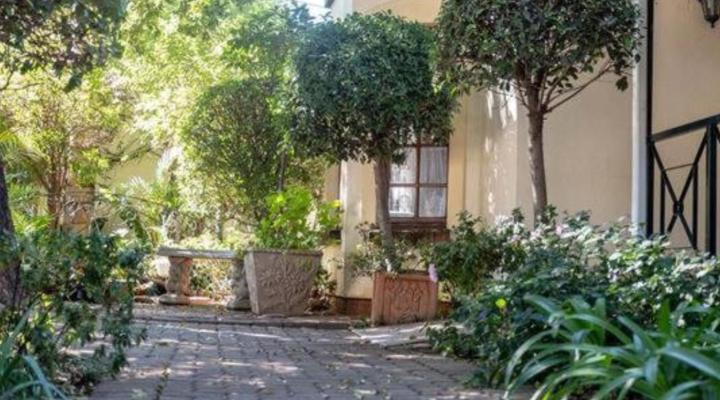 Victoria Place Guest House