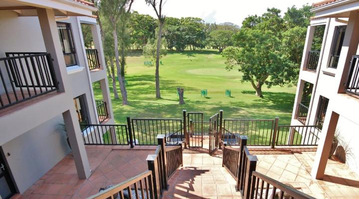 Fourteenth Green Guest Lodge