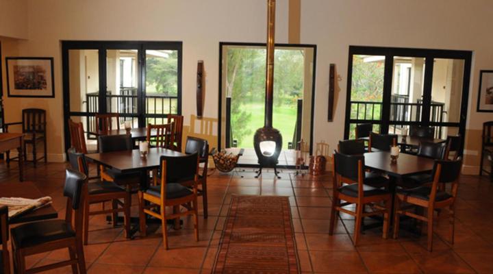 Fourteenth Green Guest Lodge