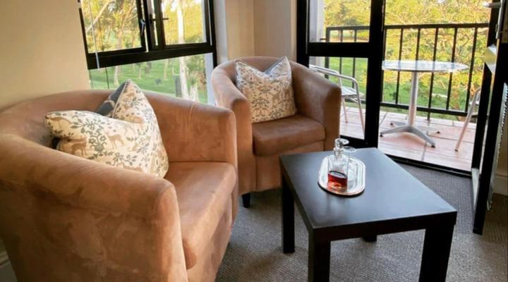 Fourteenth Green Guest Lodge