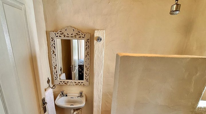 Wild Almond Cottage