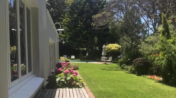Idyllic Constantia Home