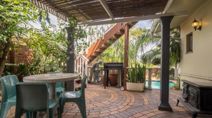 Carrington Guest House 