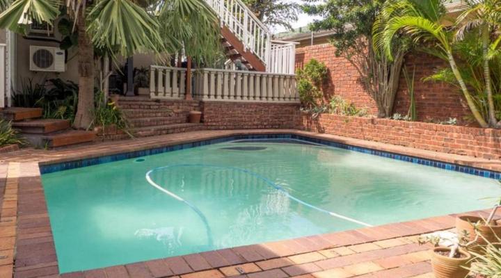 Carrington Guest House 