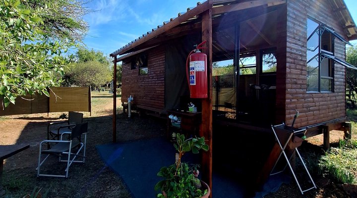Thorn Tree Bush Camp - Accommodation