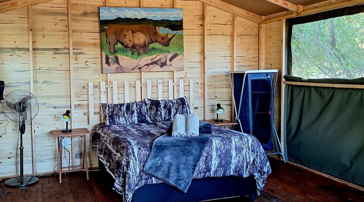 Thorn Tree Bush Camp - Accommodation