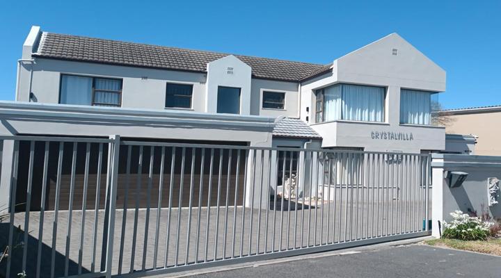 Crystalvilla Guest House