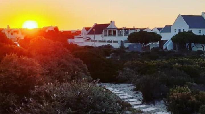 The Cottage Collection