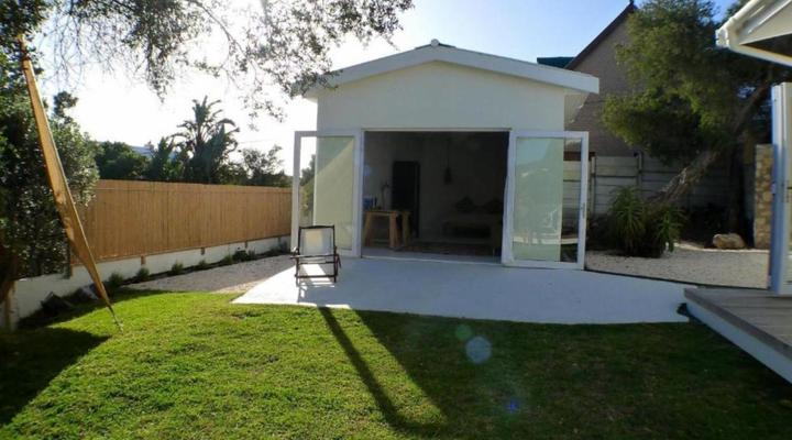 Pashasha Beach House