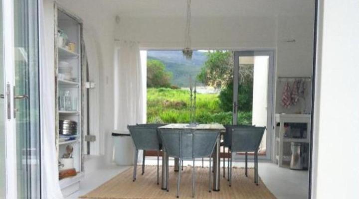 Pashasha Beach House