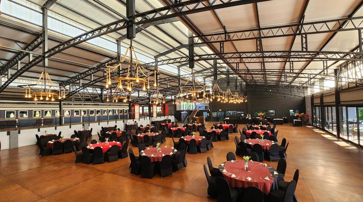 Safari Lodge Hotel & Convention Centre