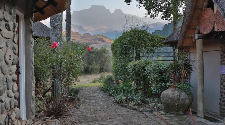 Kukummi Lodge (formerly Mackaya Bella)