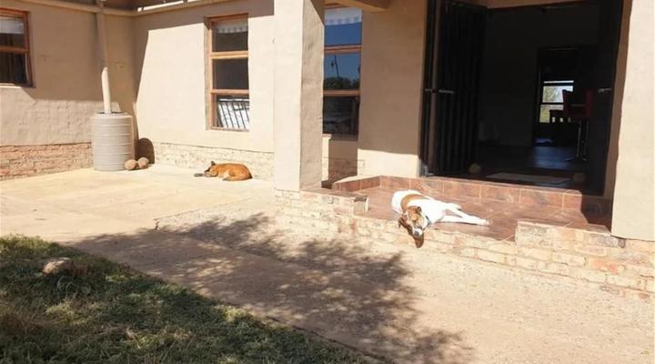 Donkerhoek Country Living