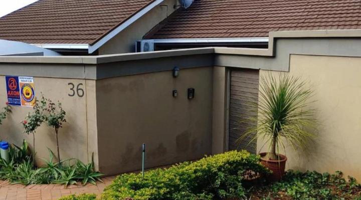 Love Joy Peace Cottage