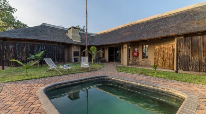 Mutsami Private Bush Lodge