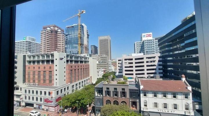 Bree Street Apartment - Explore, Eat, Experience Cape Town