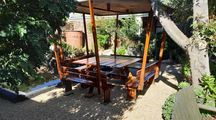 McGregor Backpackers