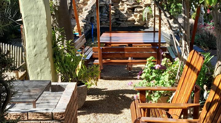 McGregor Backpackers