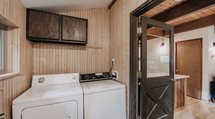 Glacier Springs Cabin #27