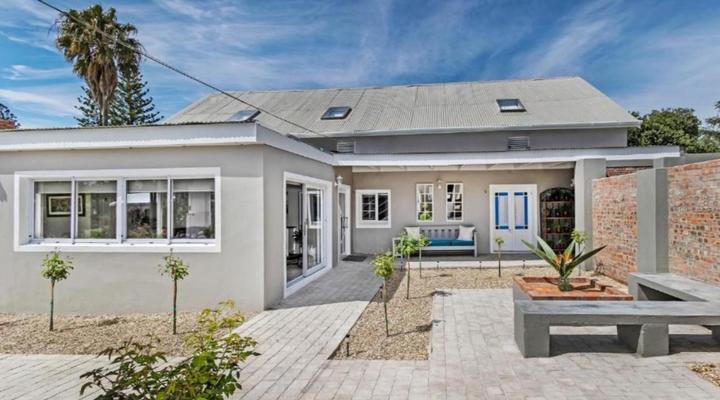 La Montagne Bed and Breakfast