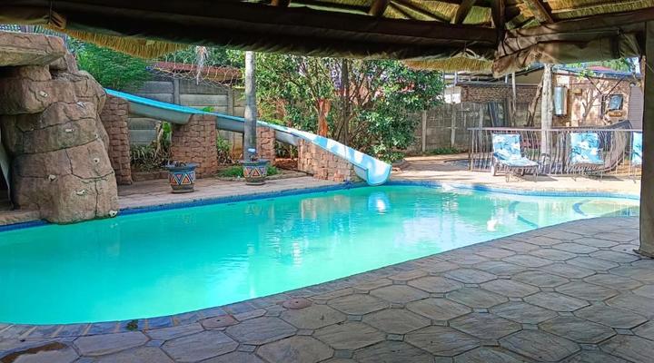 Clyde's on Dale Guest House