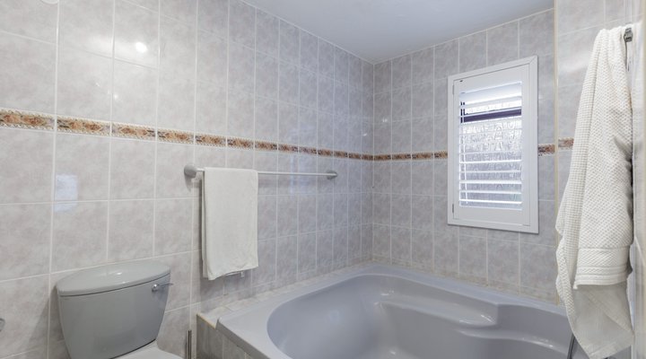 Sea views @ San Lameer Villa 2205